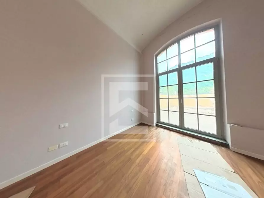 Immagine 10 di Appartamento in vendita  in Via Arnoldo Bellini a Roè Volciano