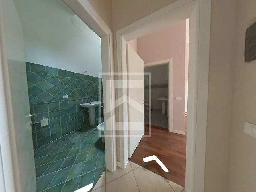 Immagine 6 di Appartamento in vendita  in Via Arnoldo Bellini a Roè Volciano