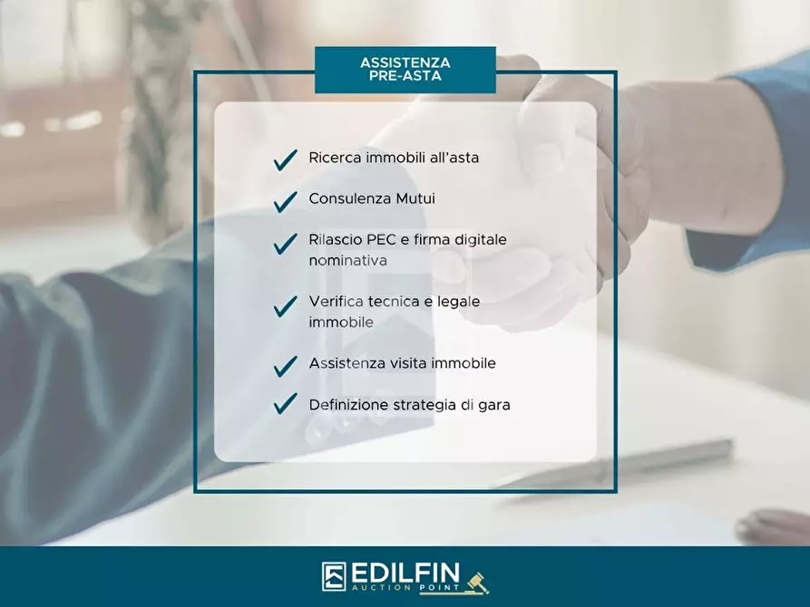 Immagine 28 di Villa in vendita  in Via dei Narcisi a Manerba Del Garda