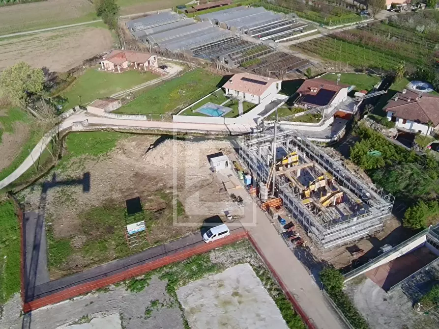 casa indipendente in vendita a Manerba del Garda