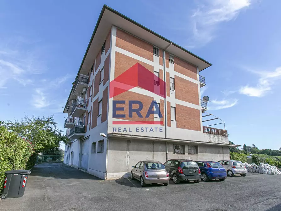 Immagine 1 di Appartamento in vendita  in Via Arturo Marescalchi a Roma