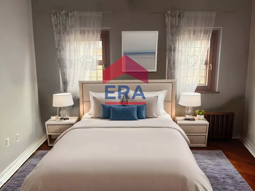 Immagine 6 di Appartamento in vendita  in Via Tina Modotti a Roma