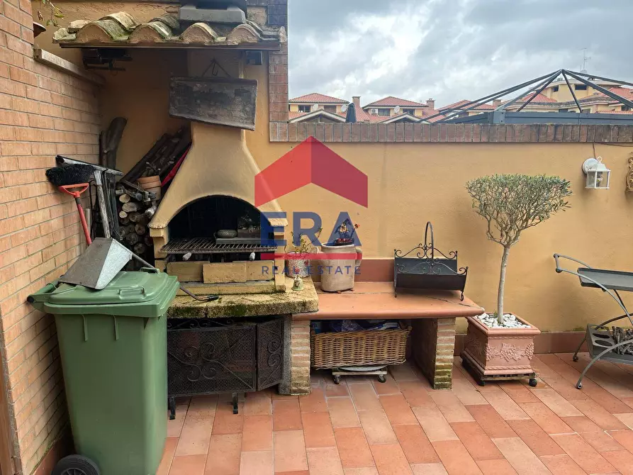 Immagine 24 di Appartamento in vendita  in Via Tina Modotti a Roma