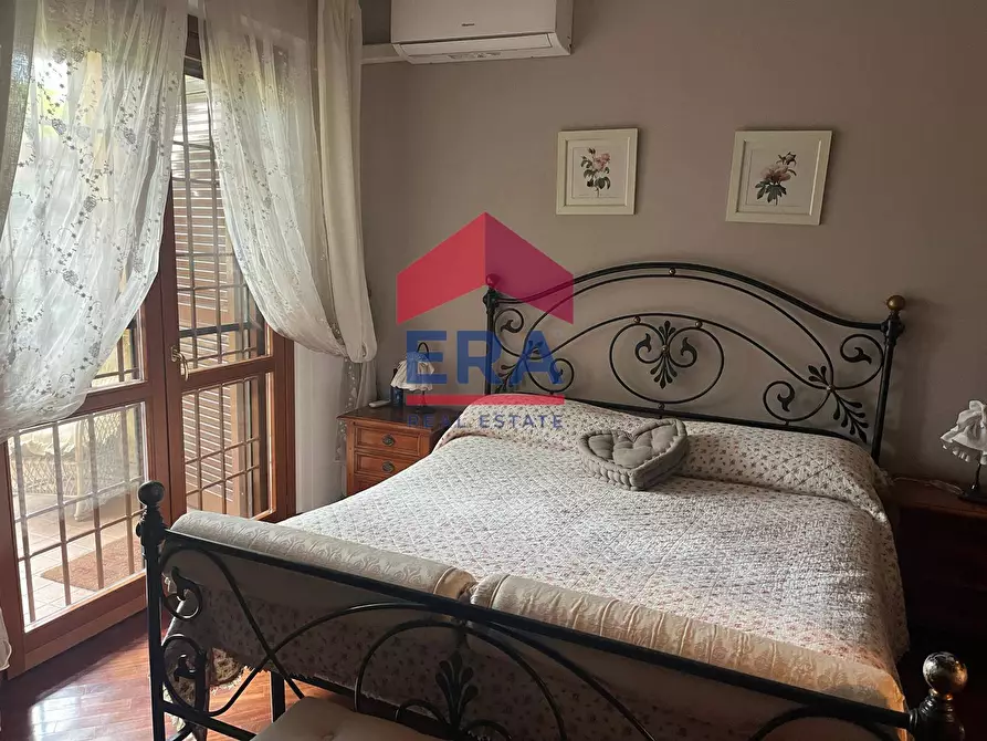 Immagine 25 di Appartamento in vendita  in Via Tina Modotti a Roma