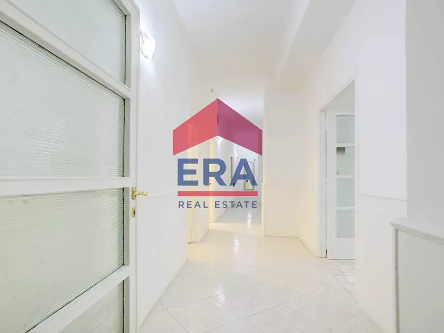 Immagine 11 di Appartamento in vendita  in Via Asmara a Roma