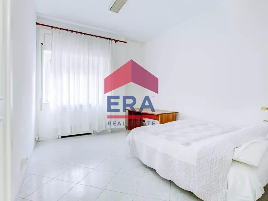 Immagine 13 di Appartamento in vendita  in Via Asmara a Roma