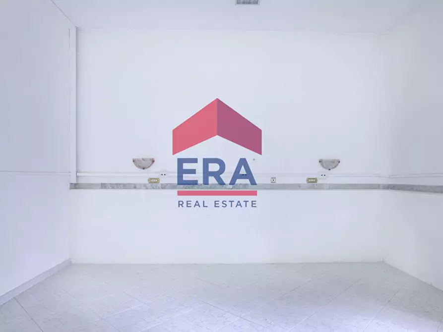 Immagine 14 di Appartamento in vendita  in Via Asmara a Roma