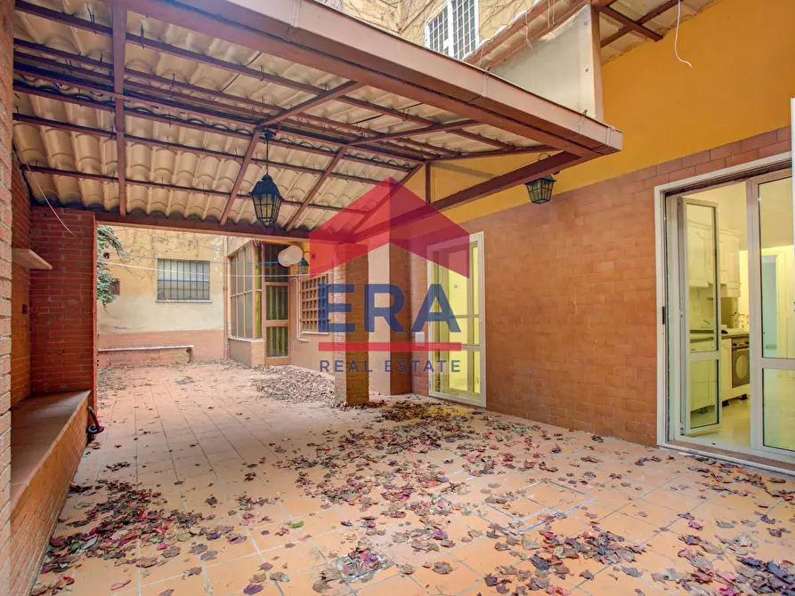 Immagine 17 di Appartamento in vendita  in Via Asmara a Roma
