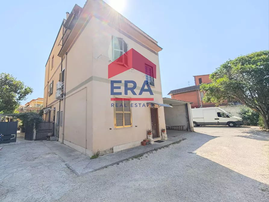 Immagine 25 di Appartamento in vendita  in Via Delle Pernici a Roma