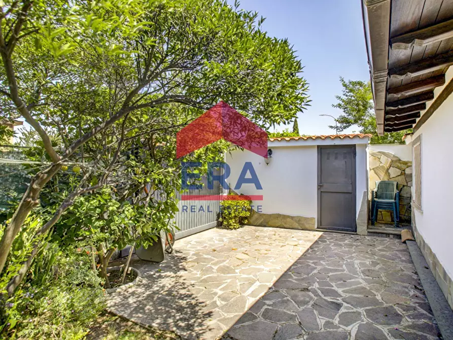 Immagine 21 di Villa in vendita  in viale colle romito a Ardea