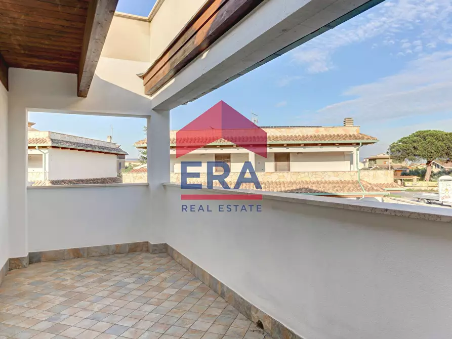 Immagine 22 di Villa in vendita  in Viale Nuova Florida a Ardea