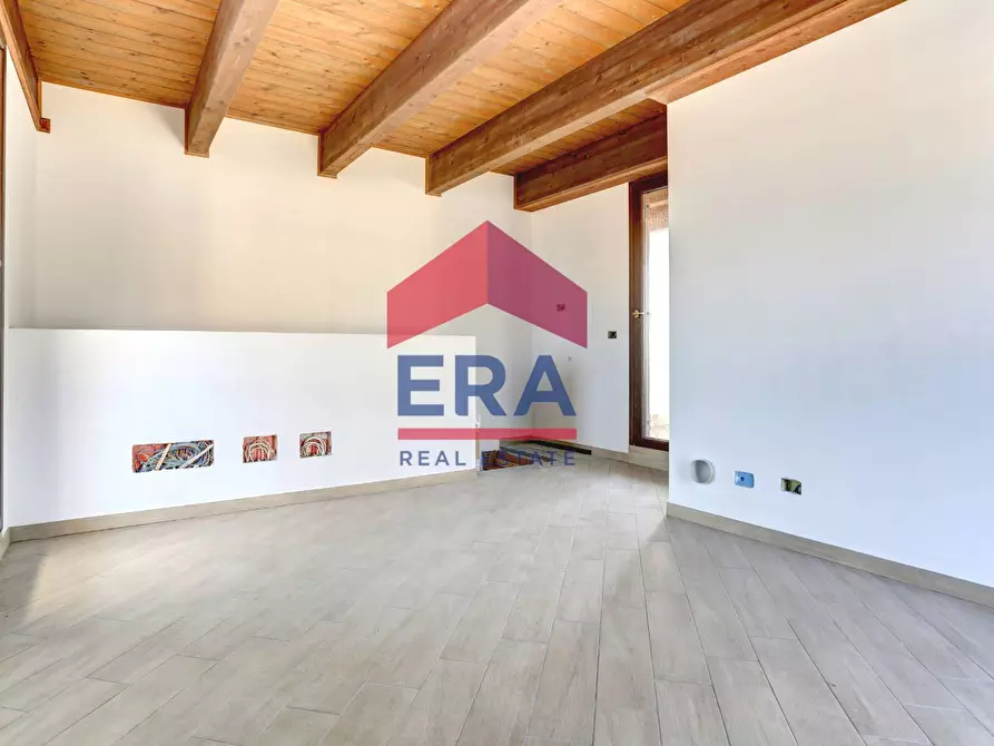 Immagine 26 di Villa in vendita  in Viale Nuova Florida a Ardea