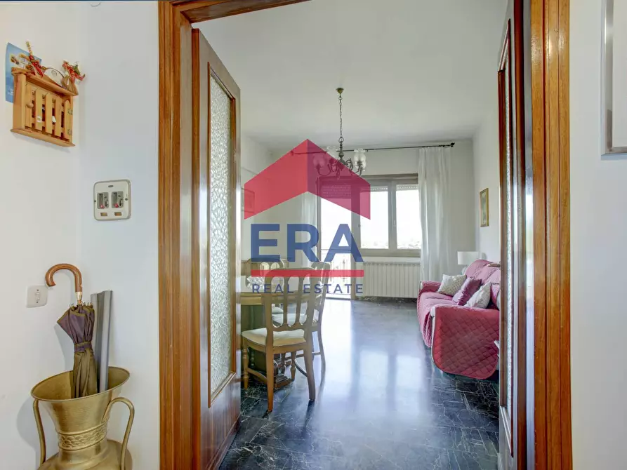 Immagine 4 di Appartamento in vendita  in Viale Manzoni a Pomezia