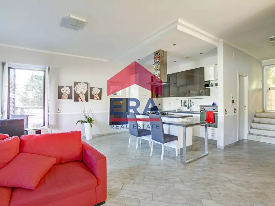 Immagine 28 di Villa in vendita  in Via Monreale a Ardea