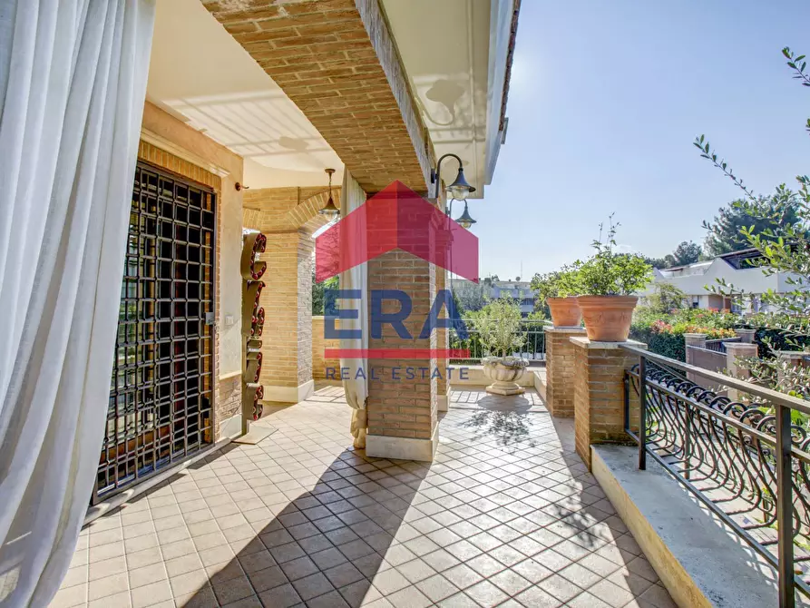 Immagine 21 di Villa in vendita  in Via Di Trigoria a Roma