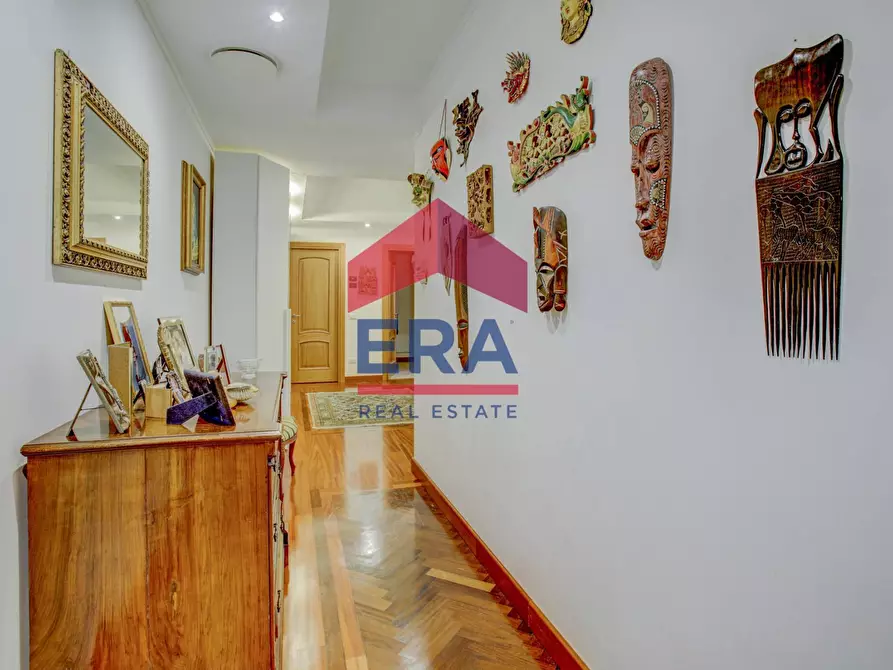 Immagine 25 di Villa in vendita  in Via Di Trigoria a Roma