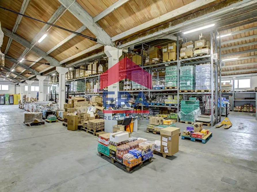 Immagine 18 di Capannone industriale in vendita  in Via delle Albicocche a Pomezia
