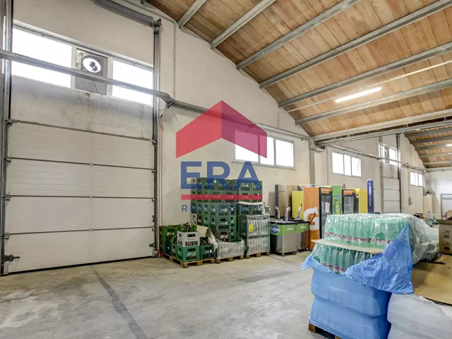 Immagine 22 di Capannone industriale in vendita  in Via delle Albicocche a Pomezia