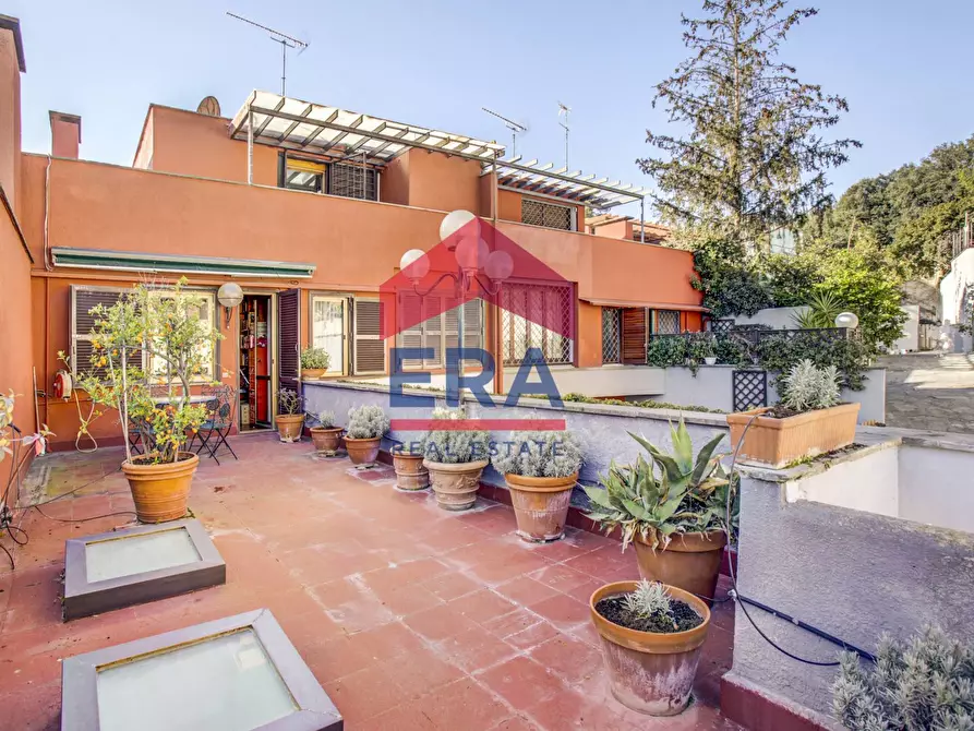 Immagine 19 di Villetta a schiera in vendita  in Via Trionfale a Roma