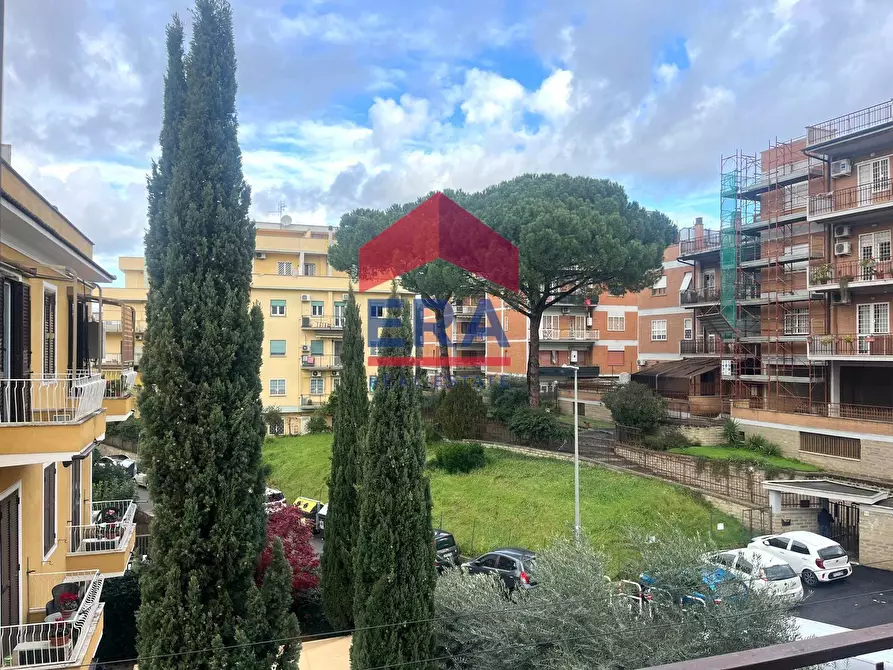 Immagine 1 di Appartamento in vendita  in Via Del Grano a Roma