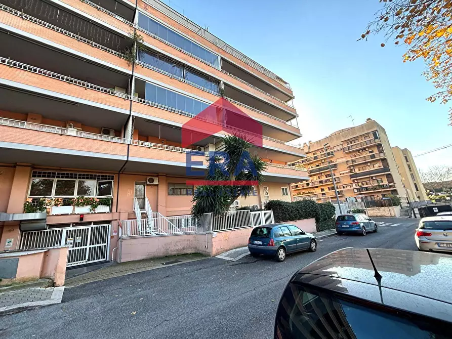 Immagine 23 di Appartamento in vendita  in Via Abigaille Zanetta a Roma