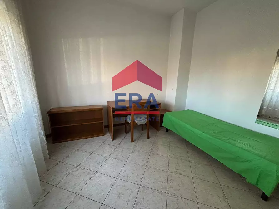 Immagine 30 di Appartamento in vendita  in Via Di Valle Melaina a Roma