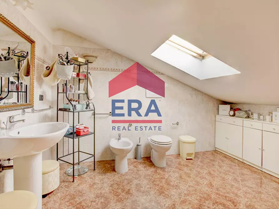 Immagine 27 di Villa in vendita  in Via Afrodite a Pomezia