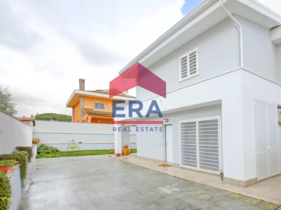 Immagine 20 di Villetta a schiera in vendita  in Viale Nuova California a Ardea