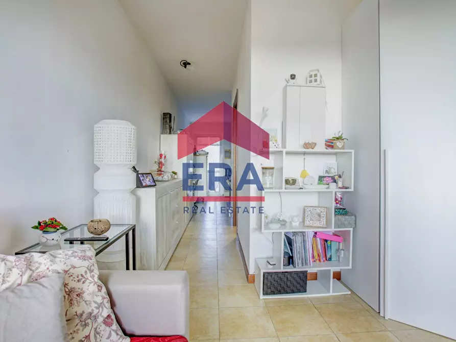 Immagine 4 di Appartamento in vendita  in Via Degli Impressori a Roma