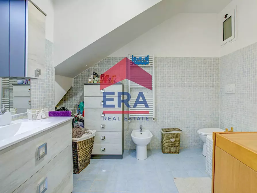 Immagine 8 di Appartamento in vendita  in Via Degli Impressori a Roma