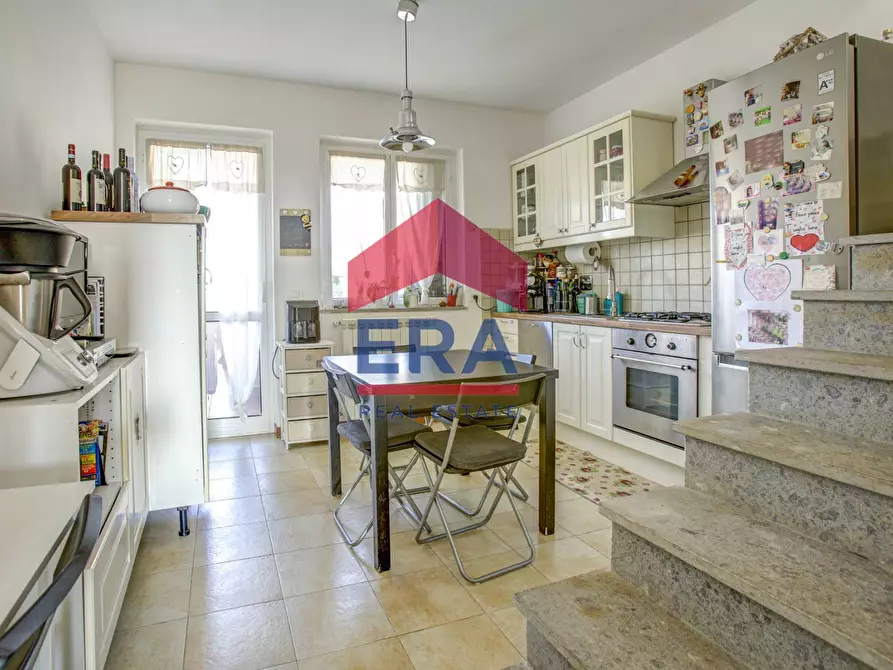 Immagine 10 di Appartamento in vendita  in Via Degli Impressori a Roma