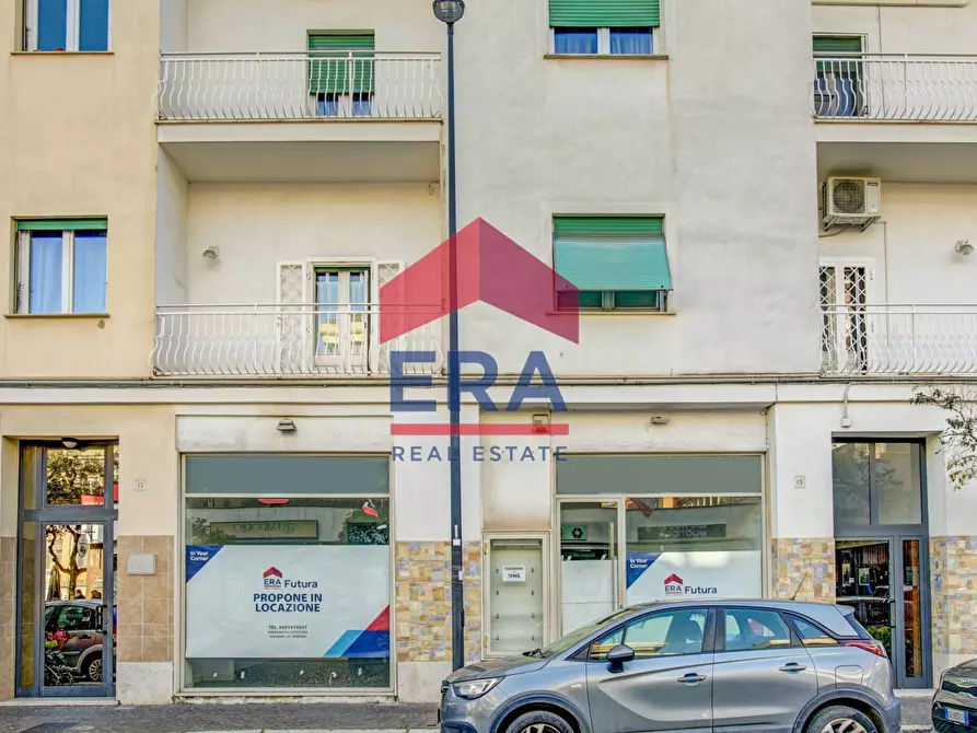 Immagine 4 di Negozio in affitto  in VIA ROMA a Pomezia
