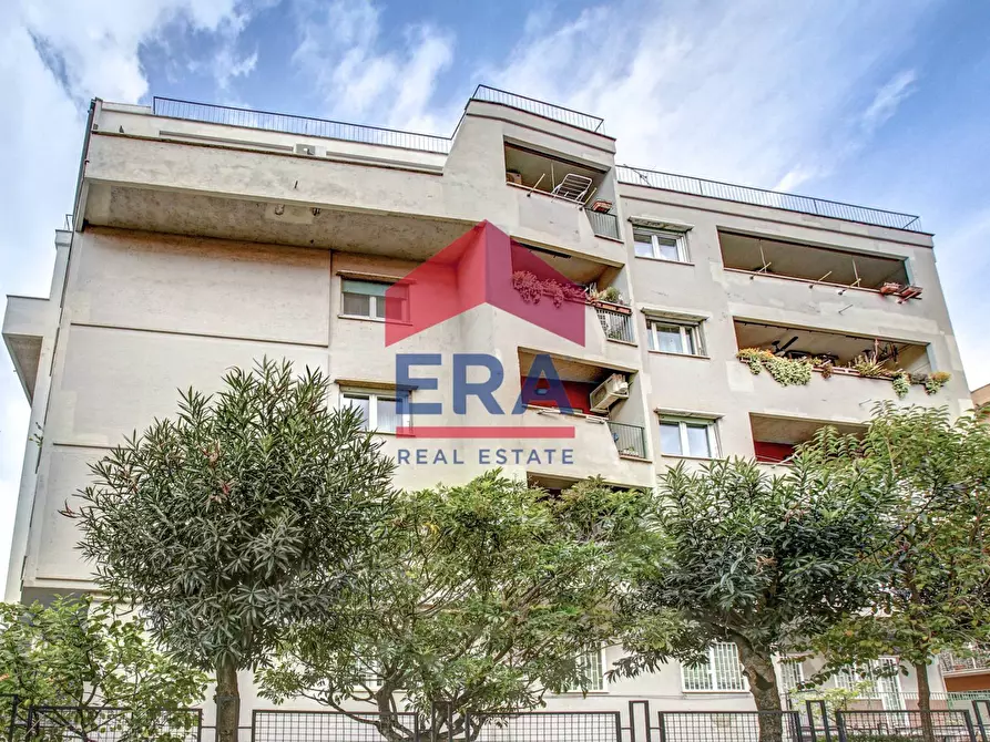 Immagine 21 di Appartamento in vendita  in Via Tor Caldara a Roma