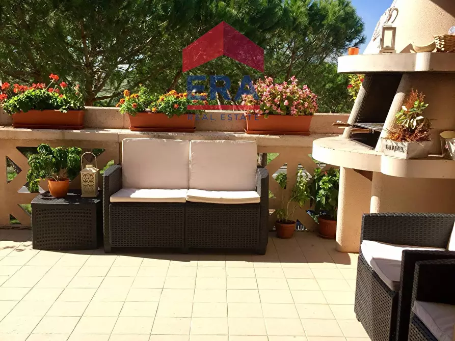 Immagine 30 di Appartamento in vendita  in Via Diego Valeri a Roma