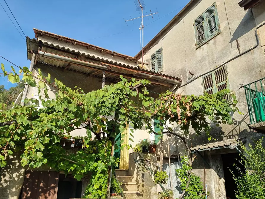 Immagine 1 di Rustico / casale in vendita  in Località Verne a Varazze