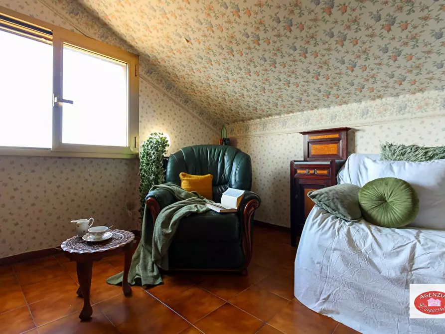 Immagine 21 di Attico in vendita  in Loc. Rocca a Stella