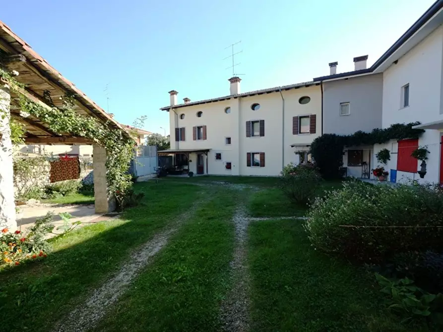 Immagine 11 di Villetta a schiera in vendita  a Fanna