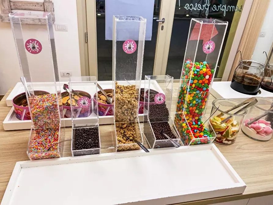 Immagine 5 di Attività commerciale in vendita  a Palau