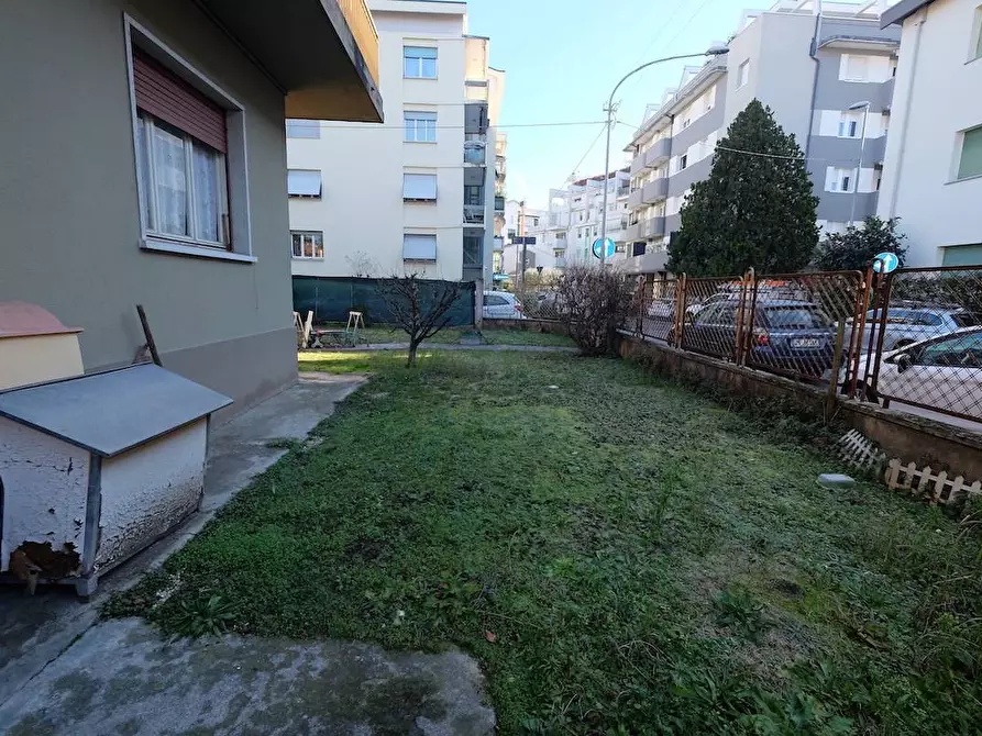 Immagine 3 di Casa indipendente in vendita  a Pordenone