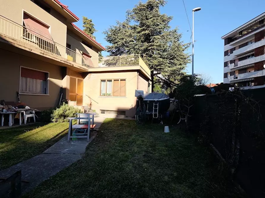 Immagine 5 di Casa indipendente in vendita  a Pordenone
