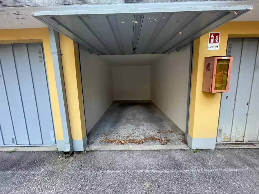 Immagine 11 di Ufficio in affitto  a Pordenone