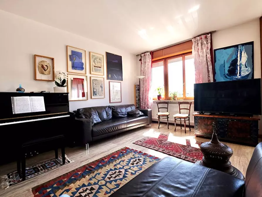 Immagine 1 di Appartamento in vendita  a Pordenone