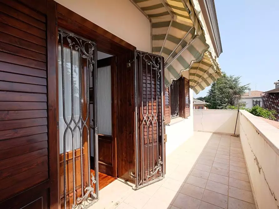 Immagine 28 di Villa in vendita  a Cordenons