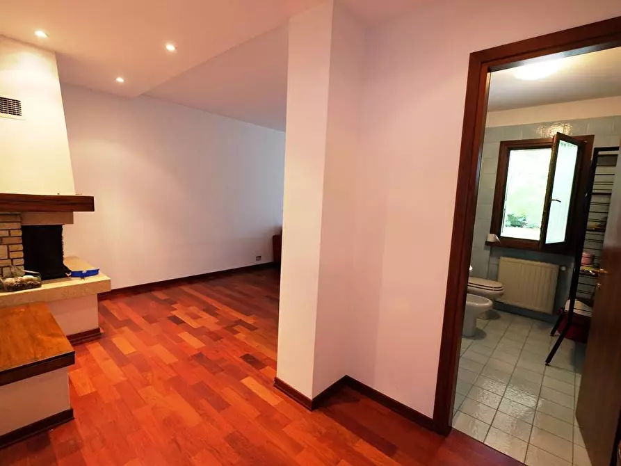 Immagine 8 di Villa in vendita  a Cordenons