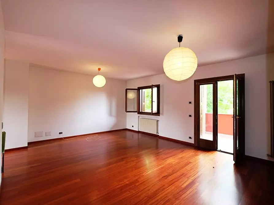 Immagine 19 di Villa in vendita  a Cordenons