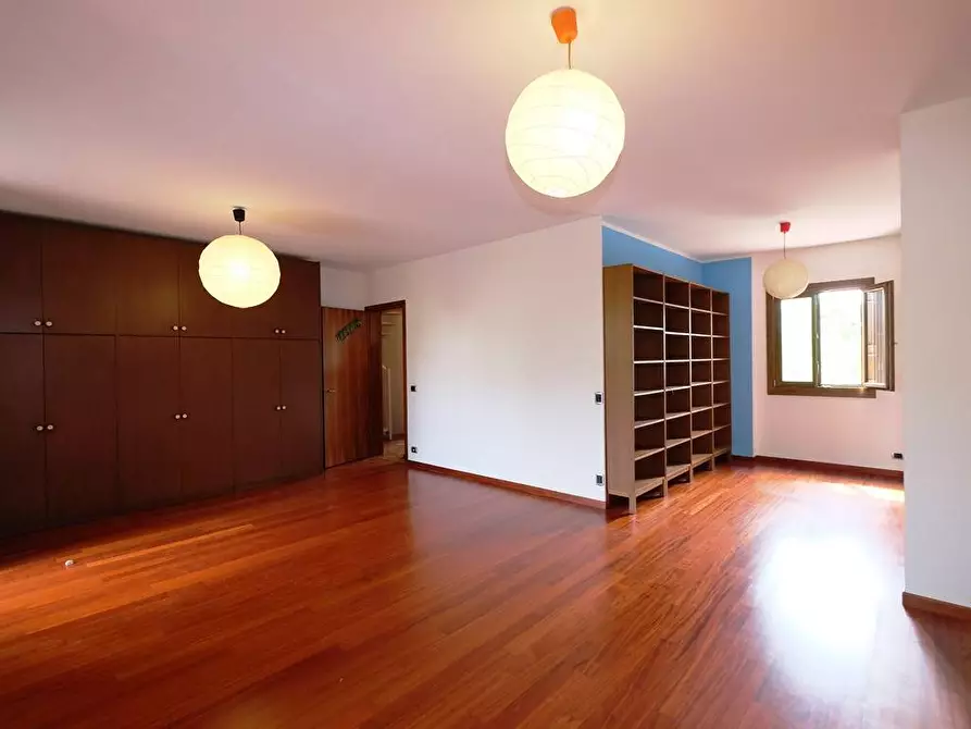 Immagine 20 di Villa in vendita  a Cordenons
