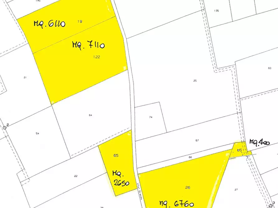 Immagine 7 di Terreno agricolo in vendita  a Pordenone
