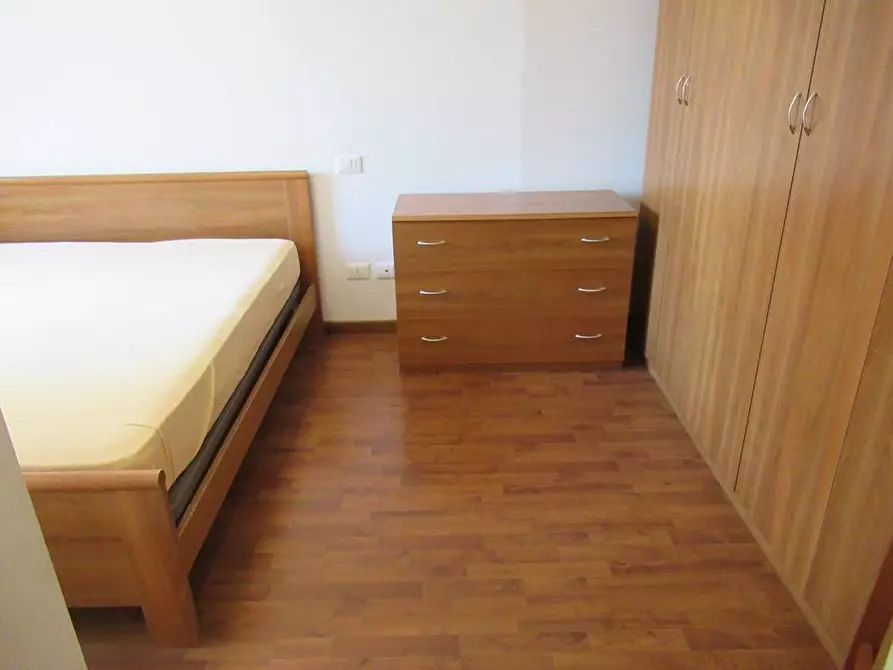 Immagine 8 di Appartamento in vendita  a Pordenone