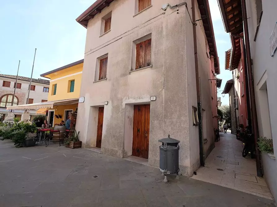 Immagine 2 di Casa indipendente in vendita  a Marano Lagunare