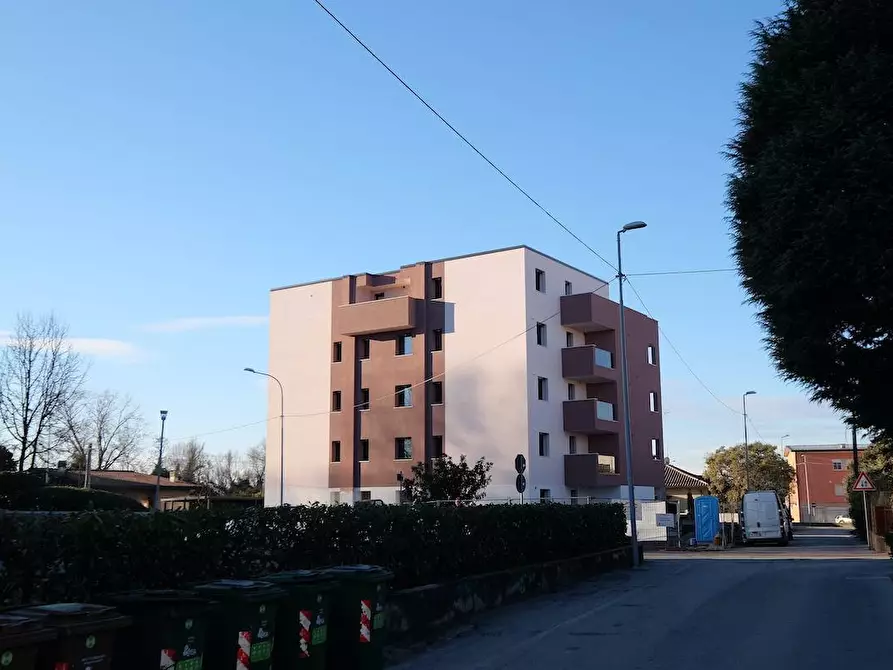 Immagine 4 di Attico in vendita  a Pordenone